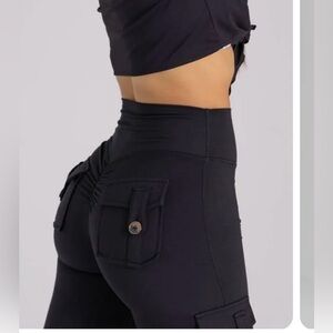 pocket legging Noireblanc